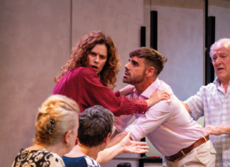 «Una excusa perfecta», la comedia de las navidades en el madrileño teatro Arlequín